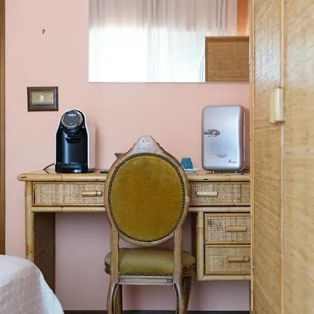 Le Sirenette Luxury Rooms *