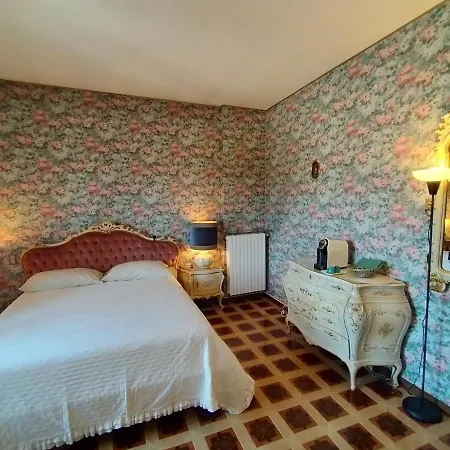 Le Sirenette Luxury Rooms *